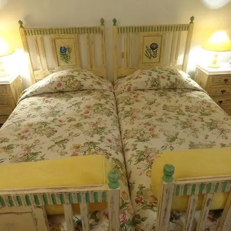 Guest house Quinta De Sao Thiago 3*