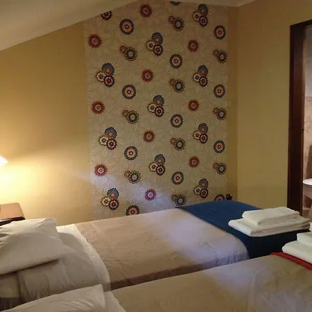 Relogio Guest house 3*