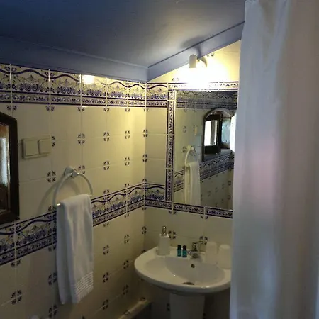 Relogio Guest house 3*