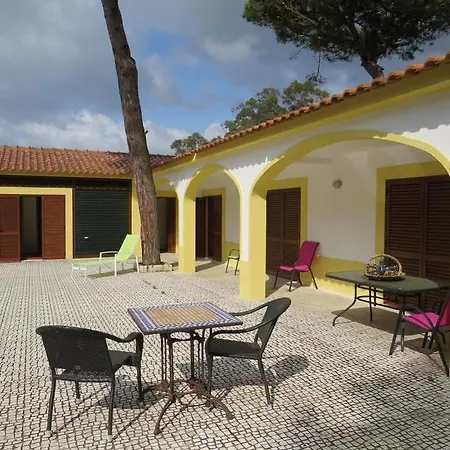 Casa Azenhas By Lisbon Village Holiday home *