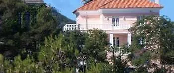Acucena Vintage Bed & Breakfast 3*