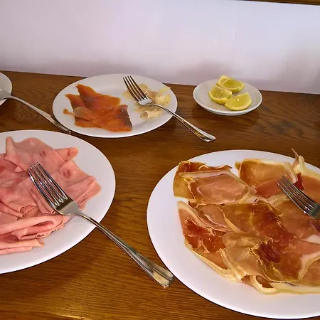 Acomodação com café da manhã  Quinta Do Cabo 4*