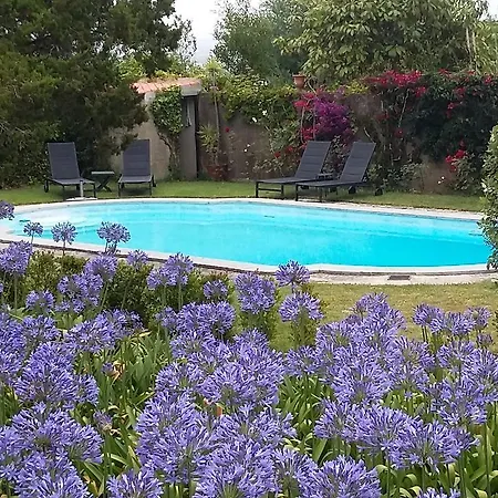 Quinta Colina Flora Bed & Breakfast