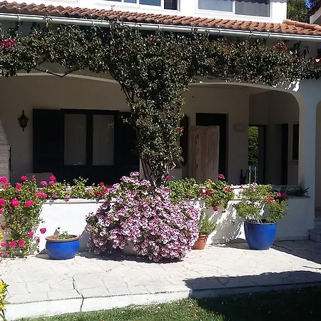 Bed & Breakfast Quinta Colina Flora Sintra