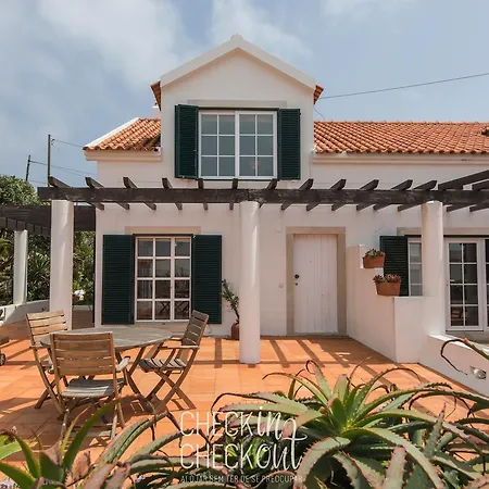 Checkincheckout - Casa De Ferias Azenhas Holiday home