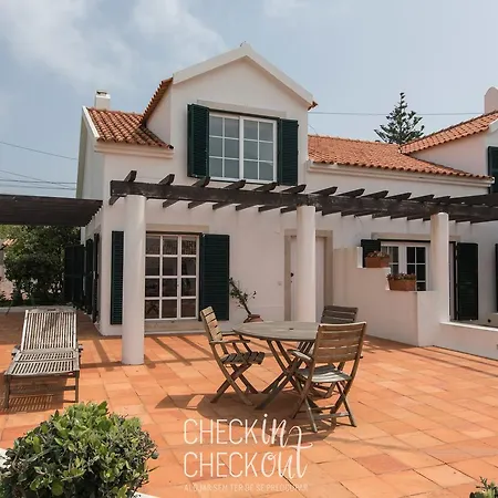 Holiday home Checkincheckout - Casa De Ferias Azenhas