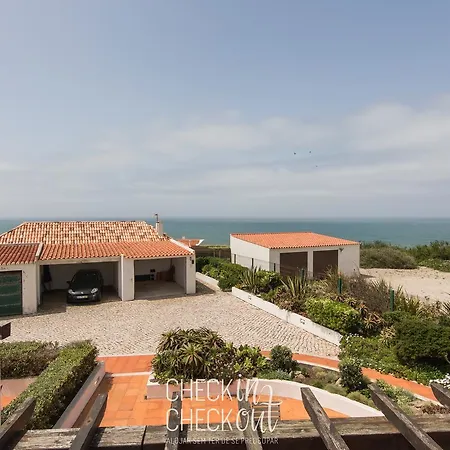 Checkincheckout - Casa De Ferias Azenhas Holiday home Sintra