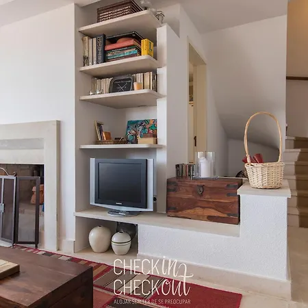 Checkincheckout - Casa De Ferias Azenhas Holiday home