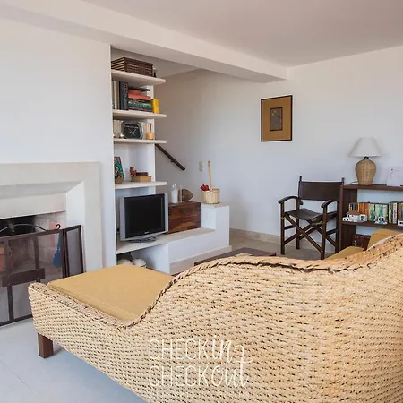 Checkincheckout - Casa De Ferias Azenhas Holiday home *
