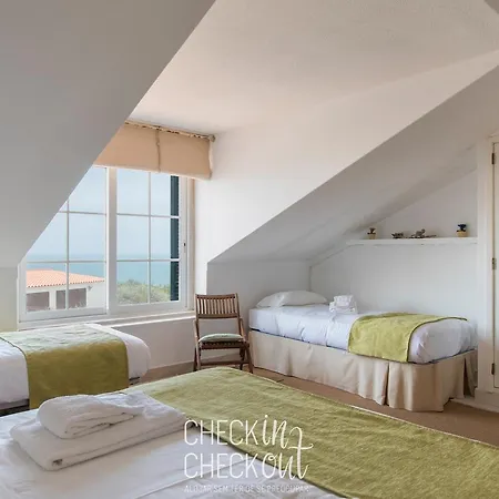 Holiday home Checkincheckout - Casa De Ferias Azenhas *