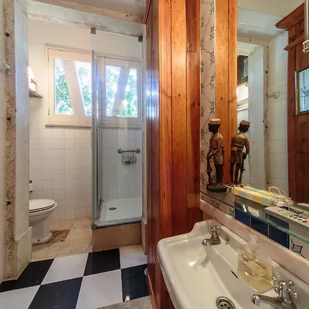 Shepinetree - Pinheira Guest house Vale de Lobos