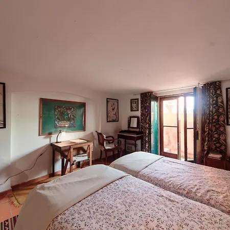 Shepinetree - Pinheira Guest house Vale de Lobos