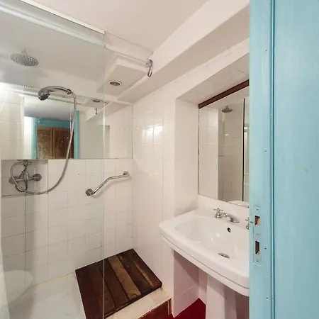 Shepinetree - Pinheira Guest house Vale de Lobos