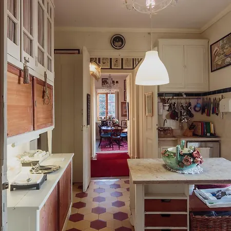 Guest house Shepinetree - Pinheira 3*
