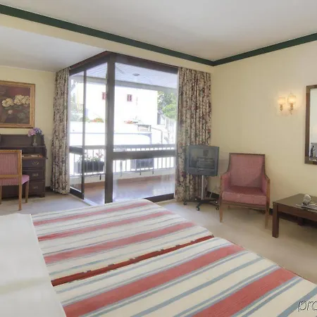 Nh Centro Hotel 4*