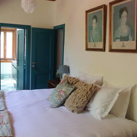 Dos Poetas Bed & Breakfast Sintra