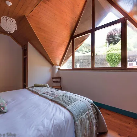 Dos Poetas Bed & Breakfast Sintra