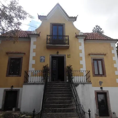 Dos Poetas Bed & Breakfast Sintra