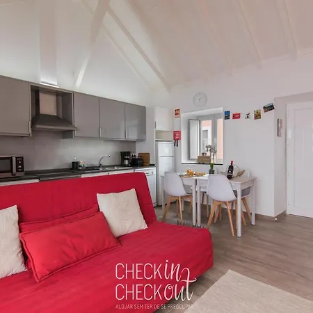 Checkincheckout - Colares Cozy House Apartment Sintra