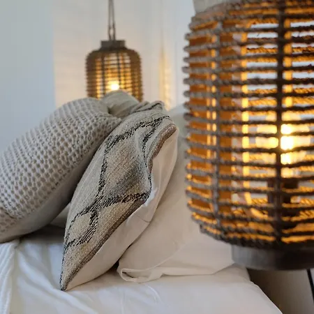 Dreamsea Surf Bed & Breakfast *