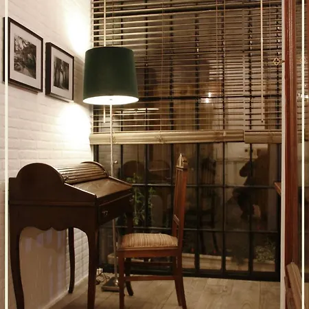 Hotel Storytellers 3*