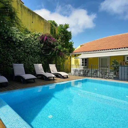 Casa de hóspedes Charm 4*