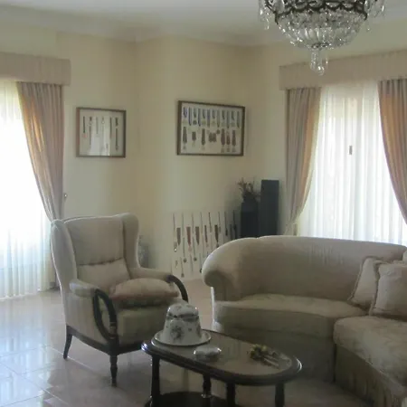 House With 4 Bedrooms In Sintra, With Wonderful Sea View, Enclosed Gar