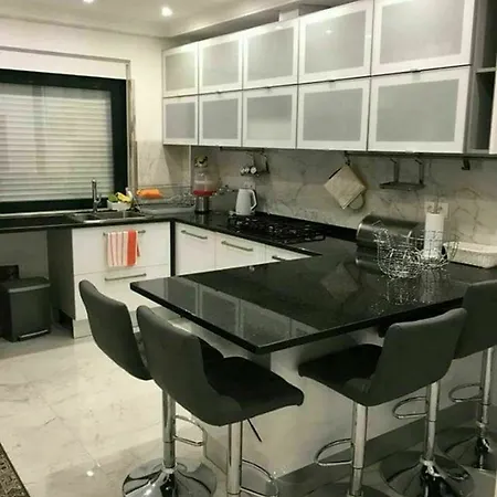 Apartment With 2 Bedrooms In Queluz, With Wonderful View And Wifi