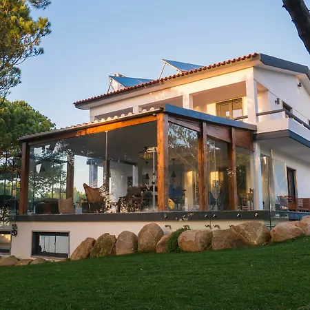 Azen Cool House Alojamento de Acomodação e Pequeno-almoço Azenhas do Mar
