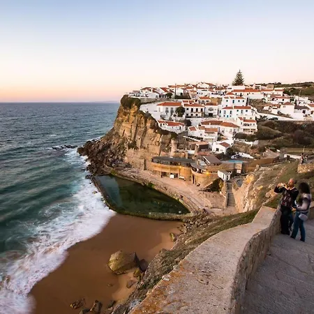 Apple Beach House Sintra