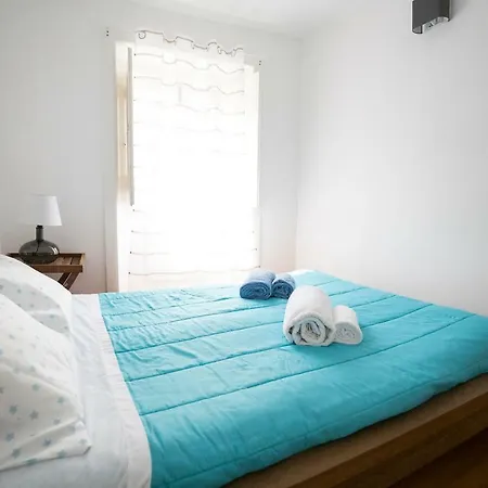 Blue House Apartment