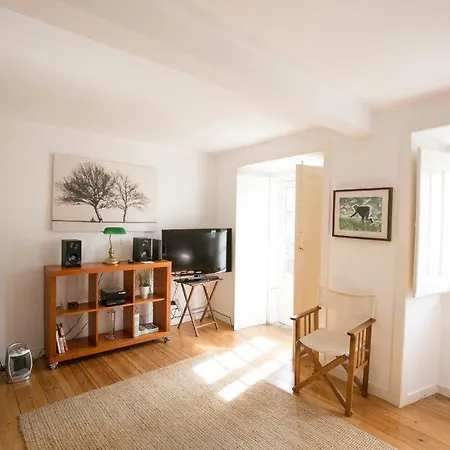 Blue House Apartment