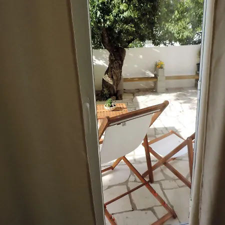 Holiday home Bliss White House *