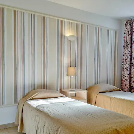 Holiday home The Beachfront Casa Da Rampa Sintra