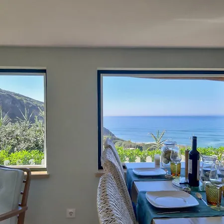 The Beachfront Casa Da Rampa Holiday home