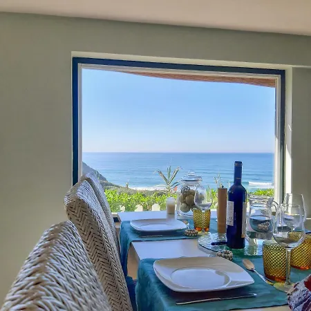The Beachfront Casa Da Rampa Holiday home Sintra