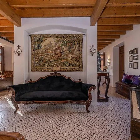 Restored Winery On The Atlantic 3bedroom House