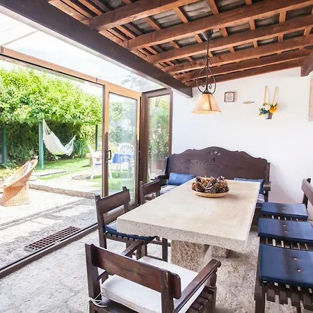 Beautiful Country House&romantic Garden Holiday home