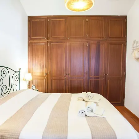 Holiday home Beautiful Country House&romantic Garden Sintra