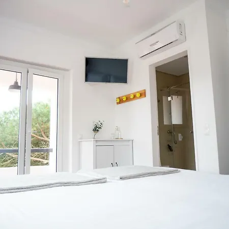 Azen Cool House Alojamento de Acomodação e Pequeno-almoço 3*