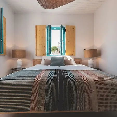 Azenhas Do Mar West Coast Design And Surf * Sintra