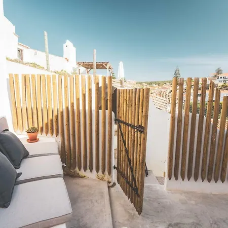 Azenhas Do Mar West Coast Design And Surf * Sintra