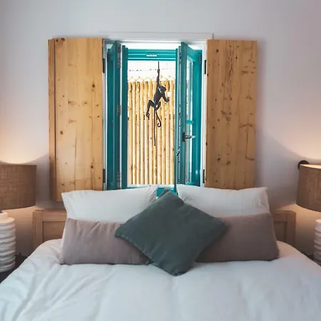 Azenhas Do Mar West Coast Design And Surf Sintra