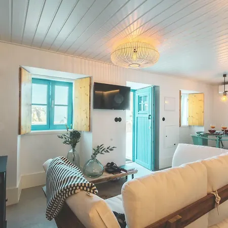 Azenhas Do Mar West Coast Design And Surf Apartment Sintra