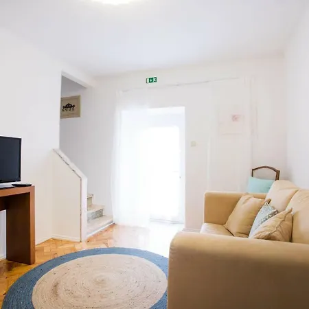Casa Bom Dia 27 Holiday home