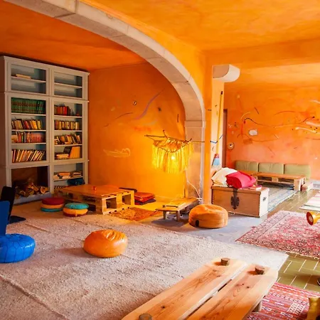 Almaa Albergue Sintra
