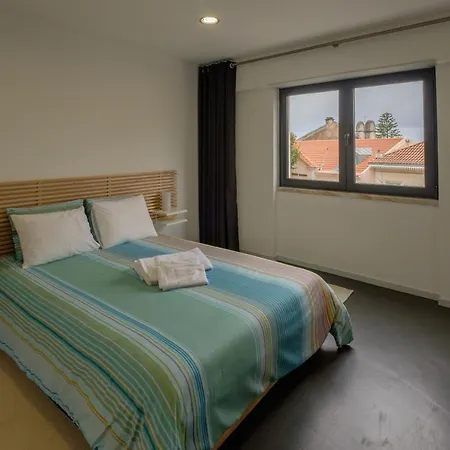 Apartment Silvestre House Sintra
