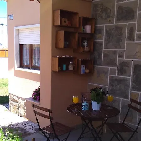 House With Garden Holiday home *