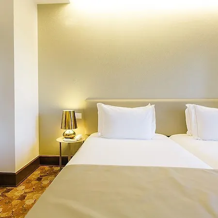 Boutique 4*