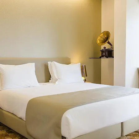 Boutique 4*